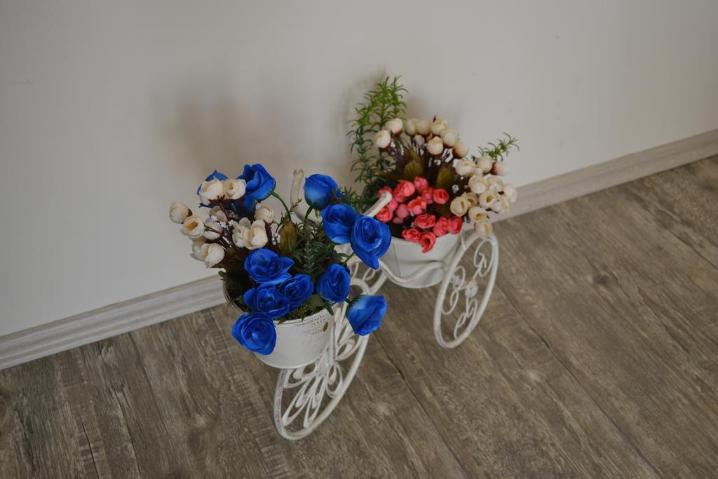 Family Apartment In Avlabari Tbilisi Buitenkant foto