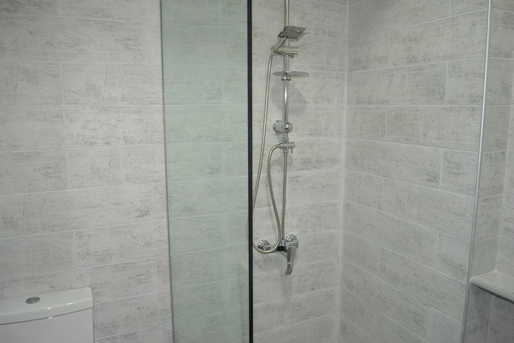 Family Apartment In Avlabari Tbilisi Buitenkant foto